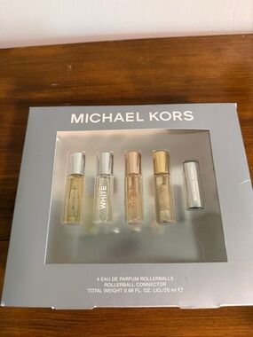 Michael Kors Women's Rollerball Fragrance Set